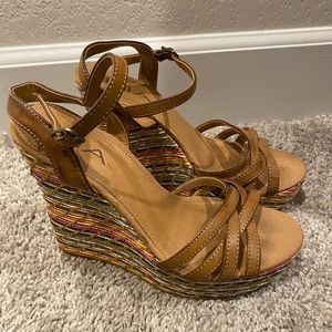 MIA wedges